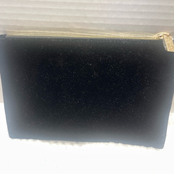 Gucci Black Velvet Cosmetic Case Clutch - Picture 2 of 2